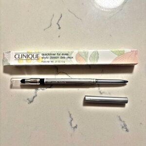 Clinique Quickliner Retractable Eye Pencil in Silver Casing - Really Black
